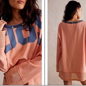 Free People We The Free Peach Crochet Hem Graphic Top Size L NWOT